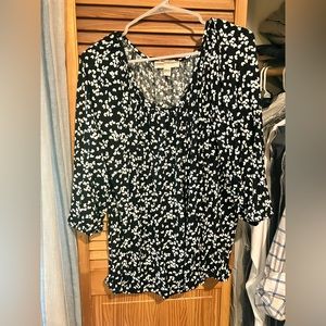 Michael Kors Top NWOT, never worn